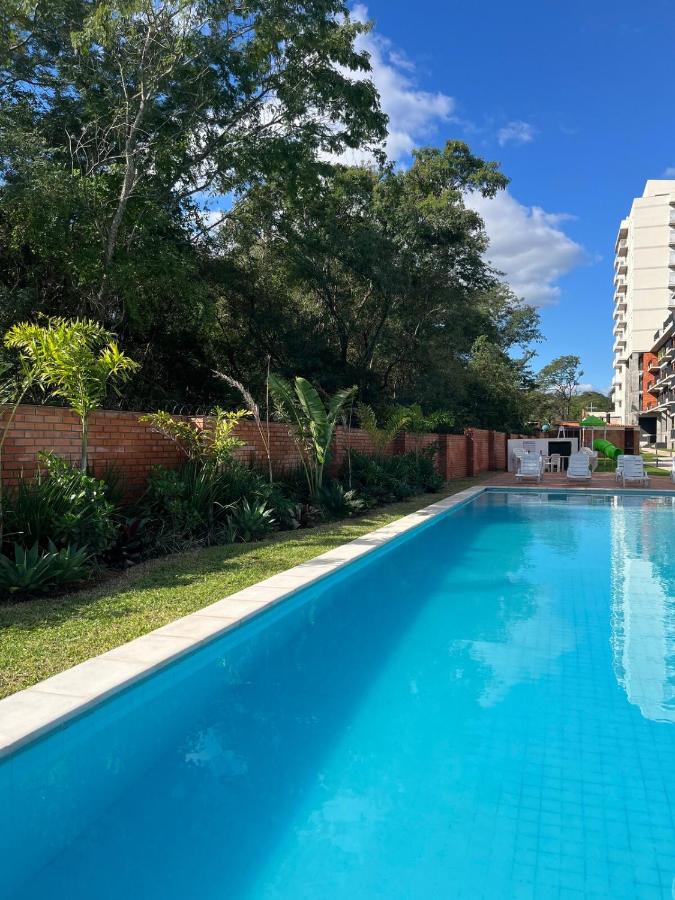 Departamento amoblado en Luque - B&B