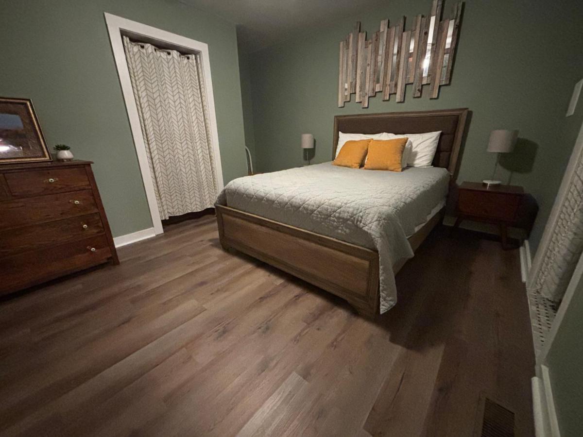 The Woodward Unit A - B&B Dahlonega