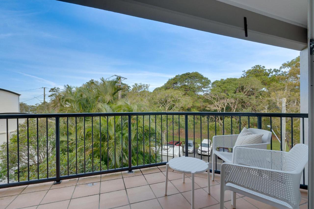 2 BR Coastal Bliss Opposite Currumbin Beach - B&B Gold Coast