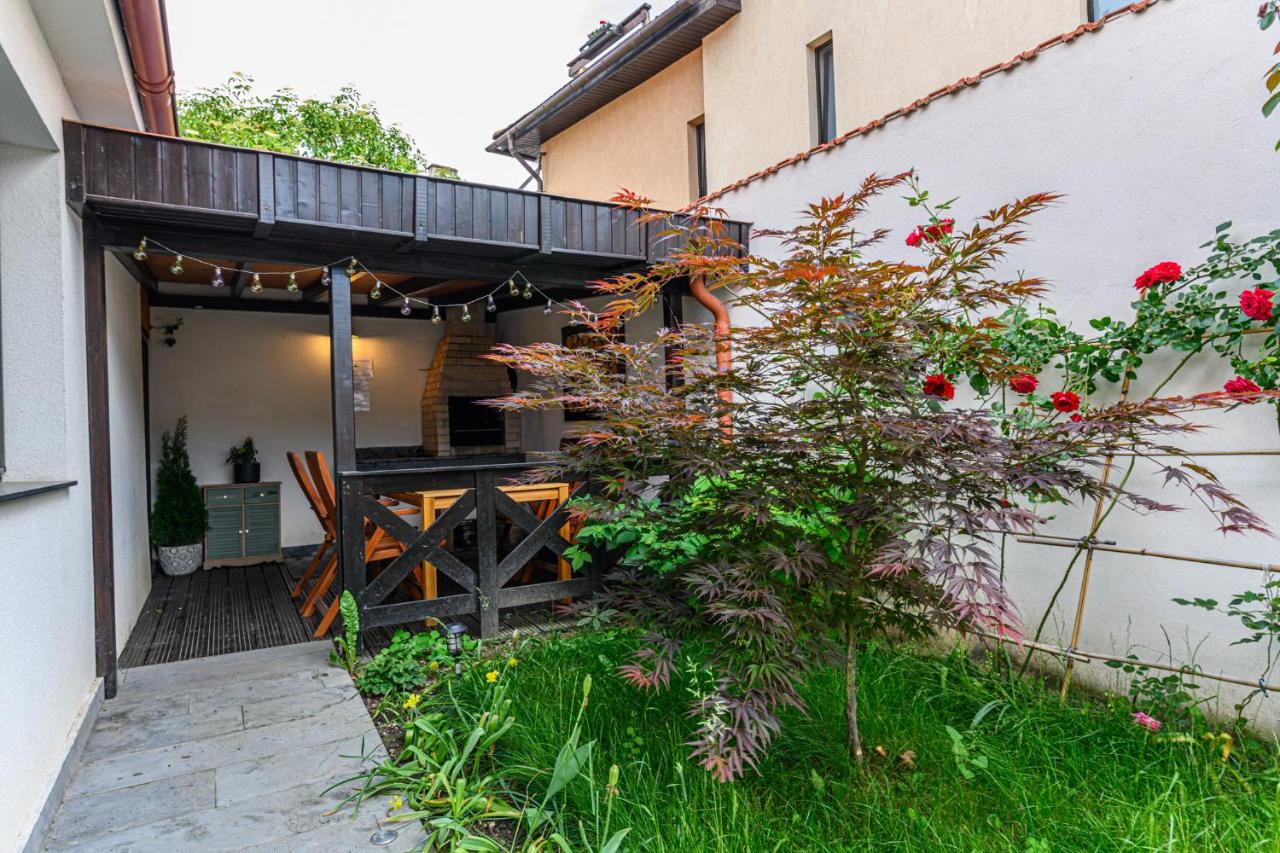 SunShine Villa Brasov - B&B