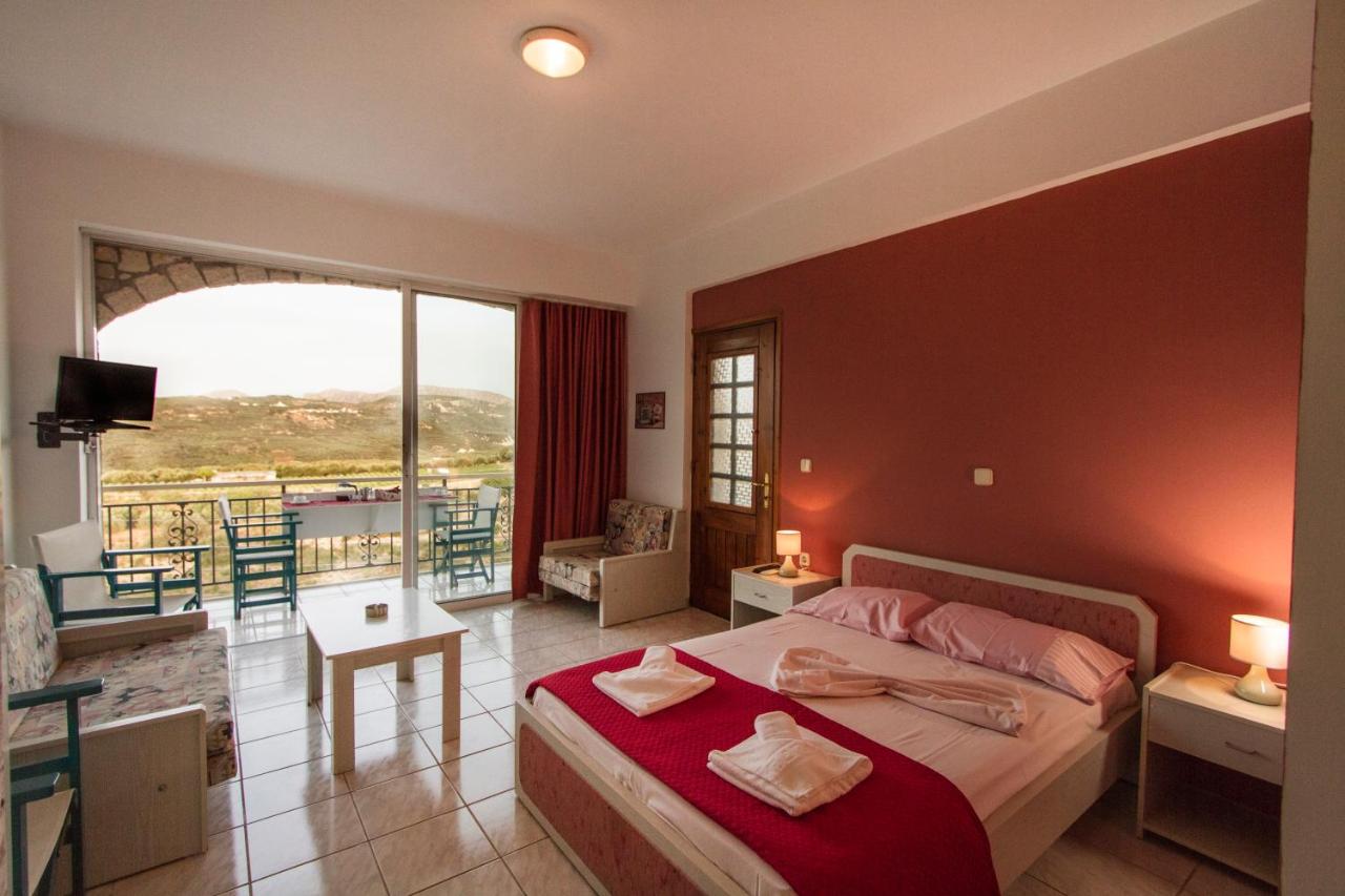 B&B Kissamos - Kallergiana Studios - Bed and Breakfast Kissamos