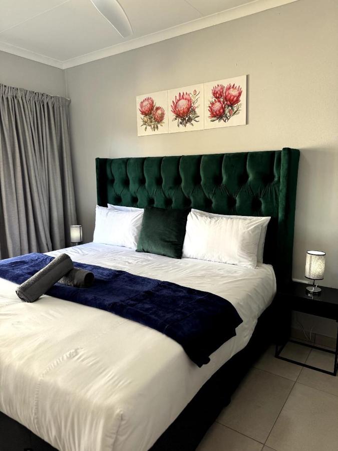 Riverhaven Self Catering Venue - B&B Krugersdorp