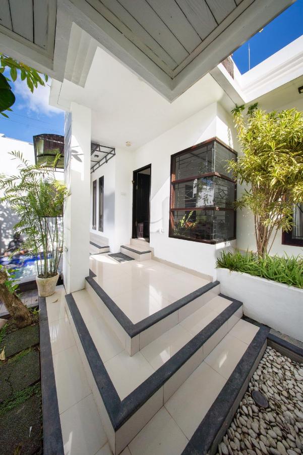 Gilang Balangan - Bed and Breakfast Jimbaran
