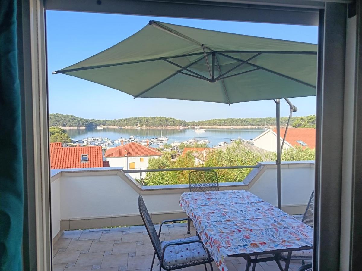APARTMAN I SOBE MARIJANA - B&B