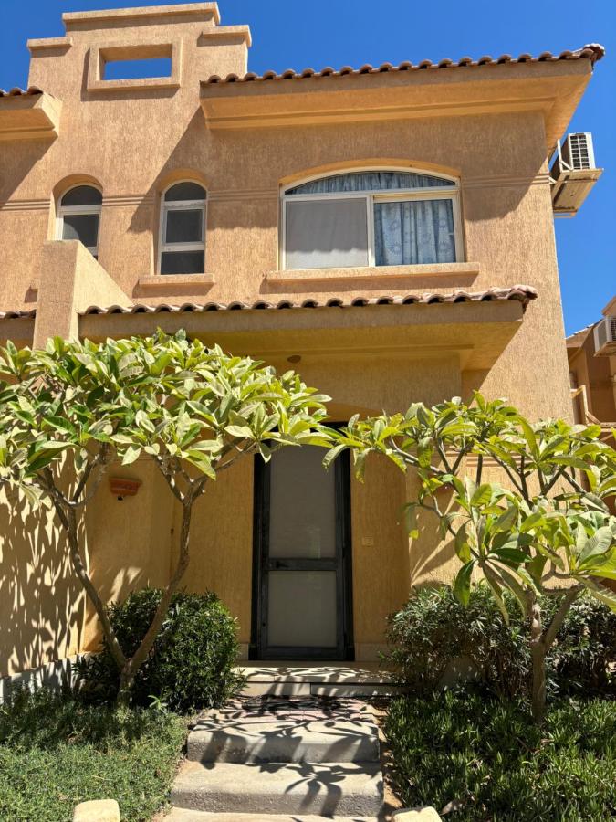 Twin House Villa in Telal Ain Sokhna - Bed and Breakfast Al ‘Ayn as Sukhnah