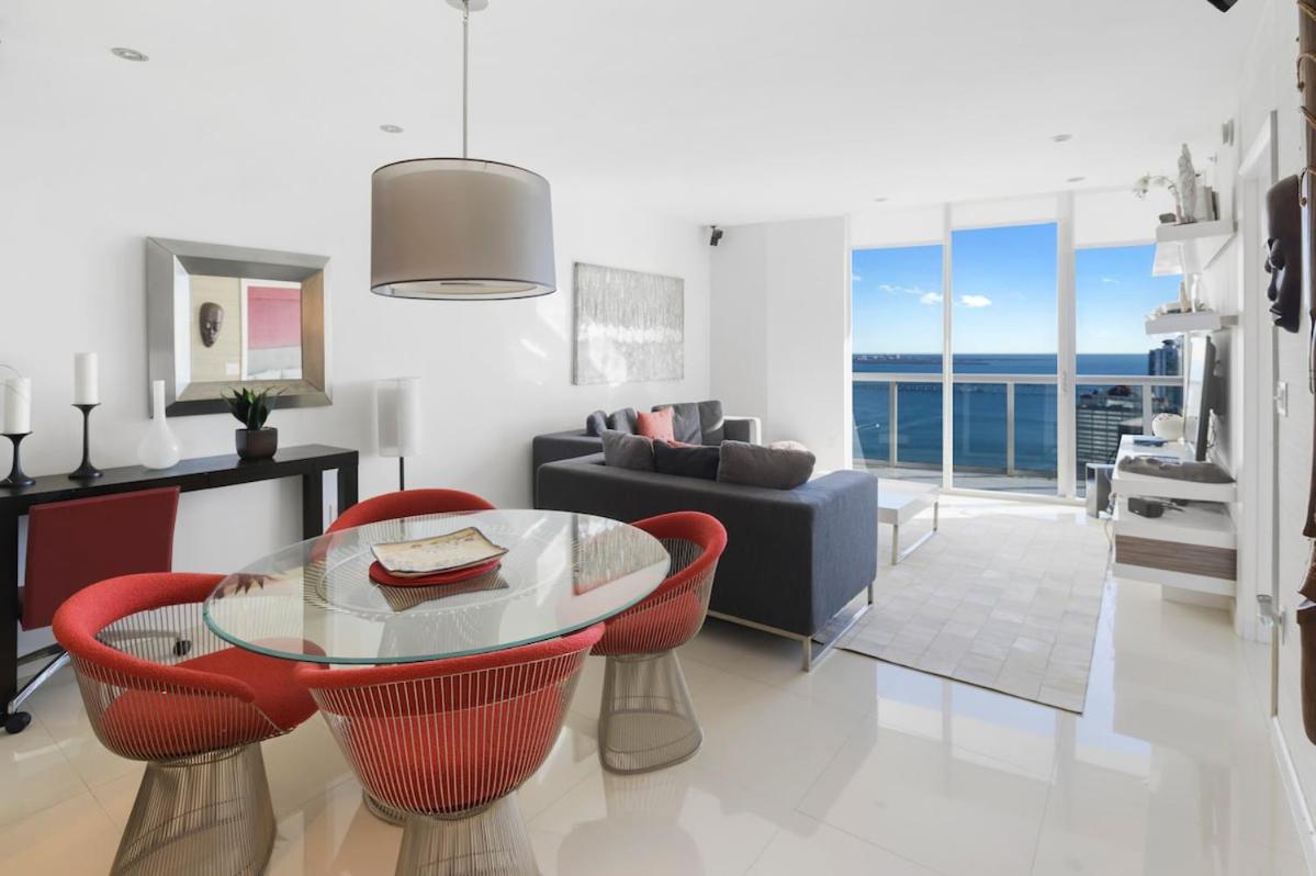 Highest Floor Icon Brickell Condo with Stunning Bayview & 5 star SPA - B&B