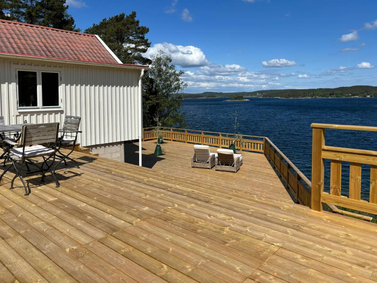 Romantic Summer House On Orust - B&B