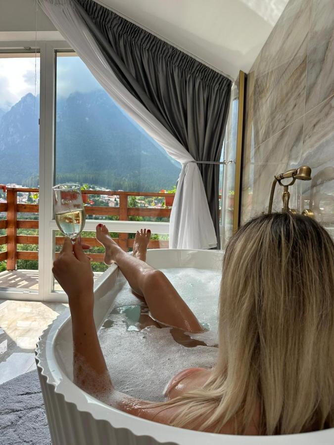 Casa Anitta - B&B Buşteni