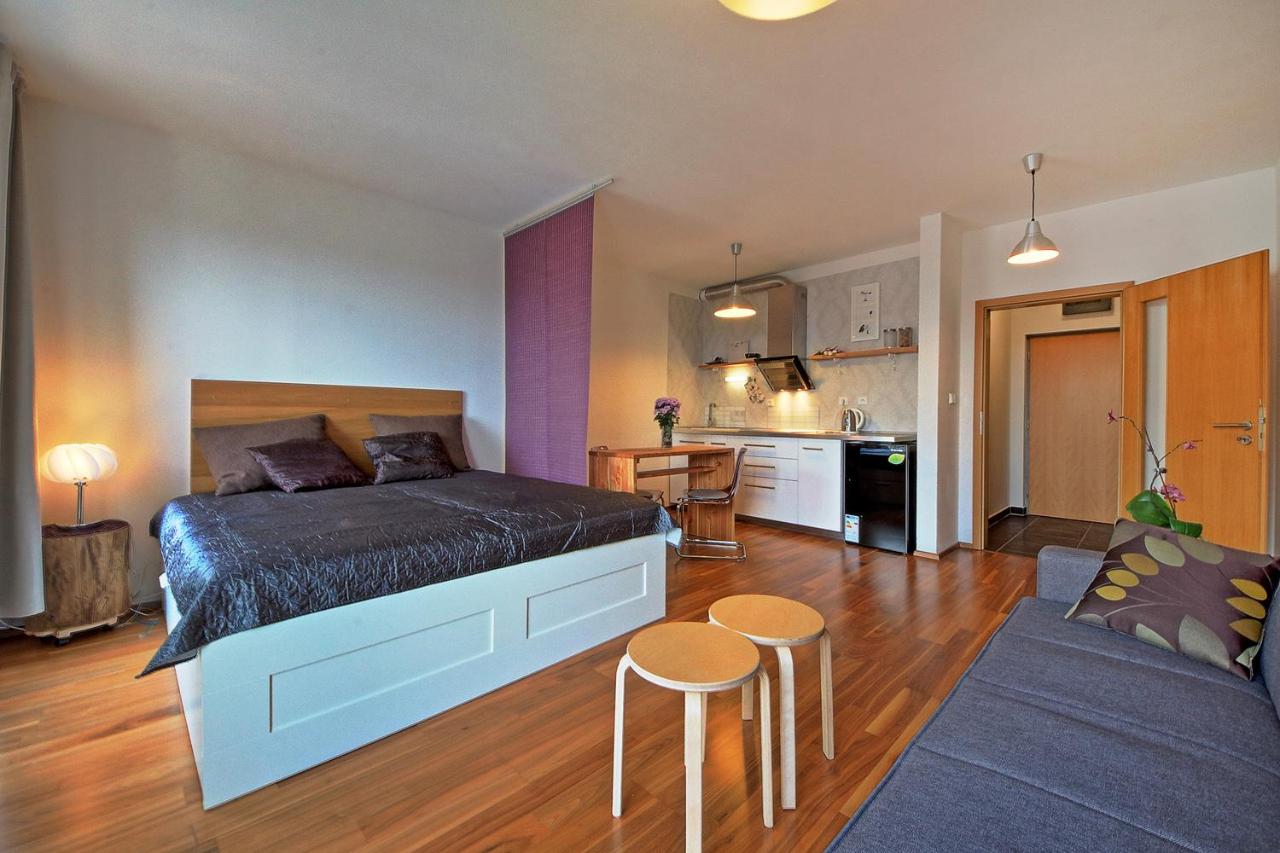 Hluboká Apartment - Ferienwohnung Hluboka nad Vltavou