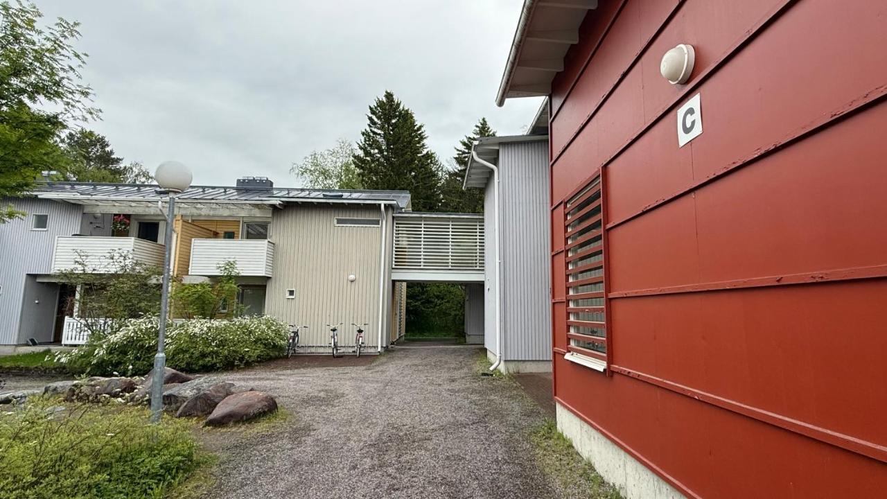 Spacious 2BR with Sauna, Patio, Office & Parking - B&B Oulu