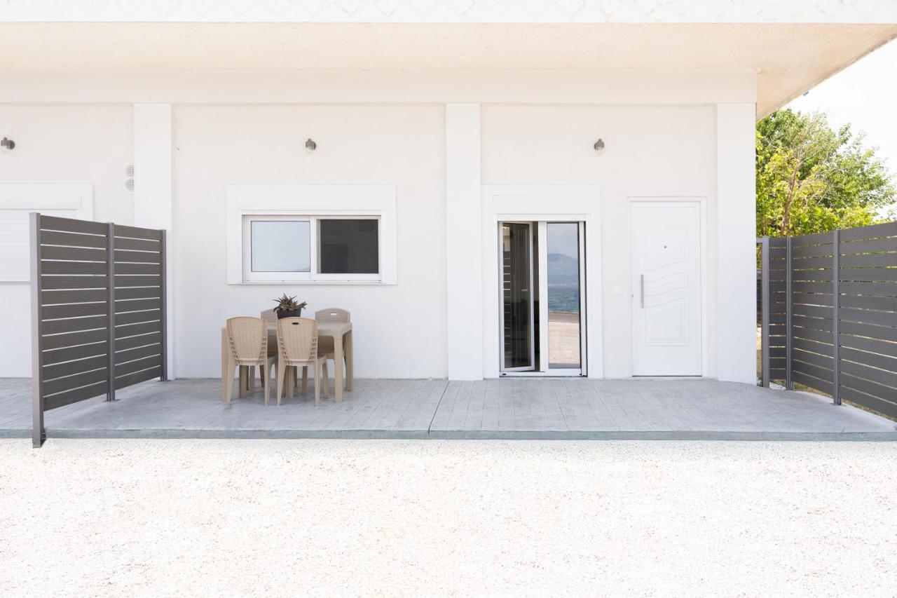 Thanos' seaside suite - B&B
