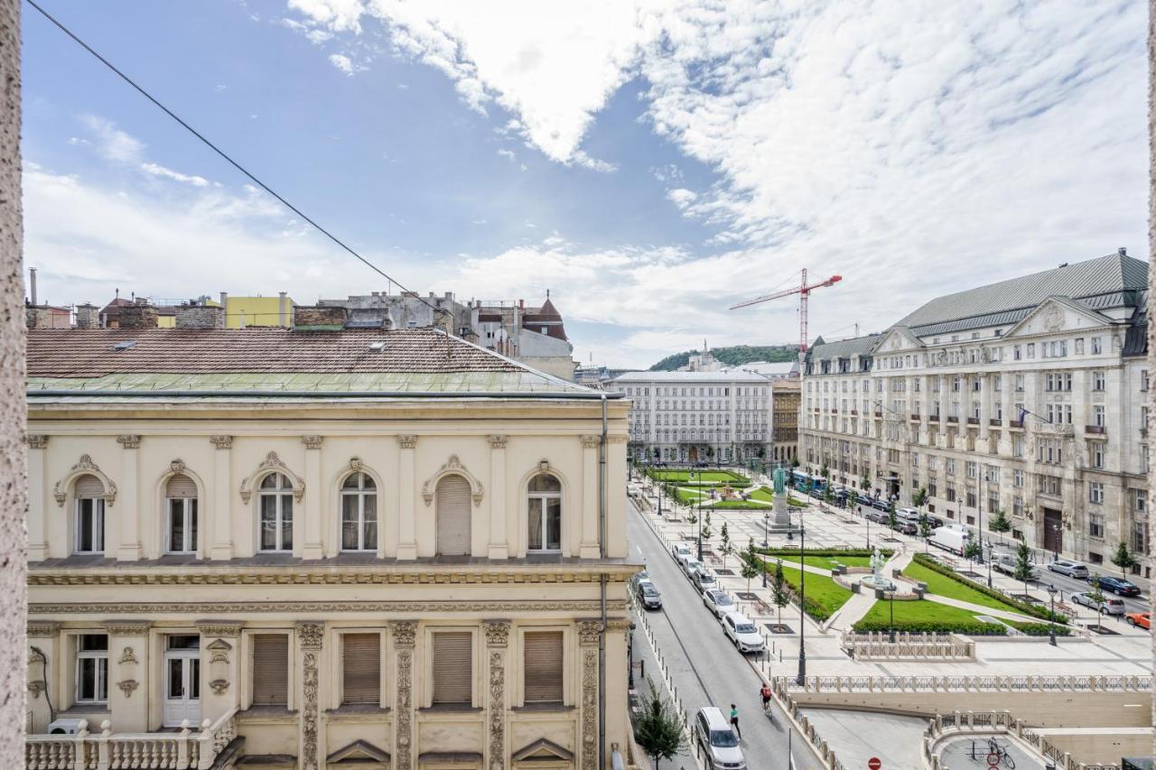 Nador Boutique Suites - Best Location, By BQA - B&B Budapest