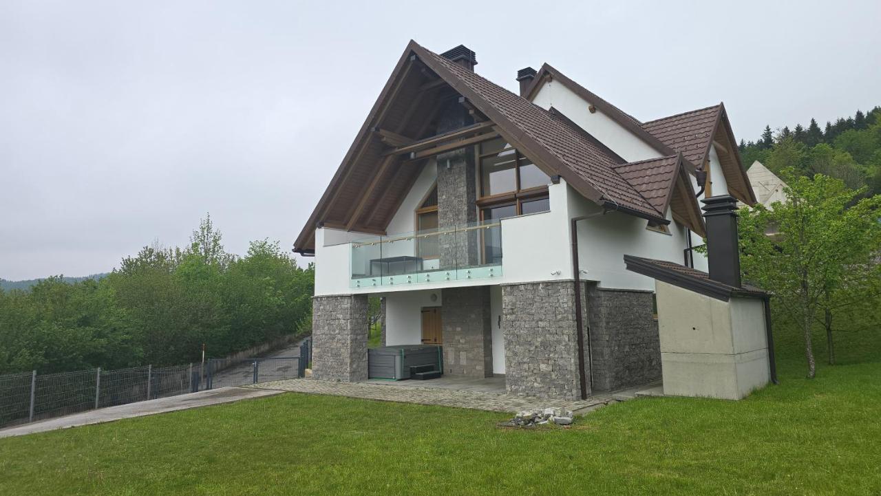 Komforna planinska kuća za odmor - B&B Mrkopalj