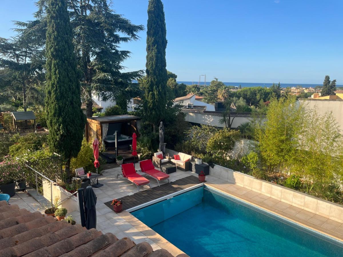La VILLA des Cèdres & SPA Suite Premium Naturiste "Couples Only" - Ferienwohnung Le Cap d'Agde