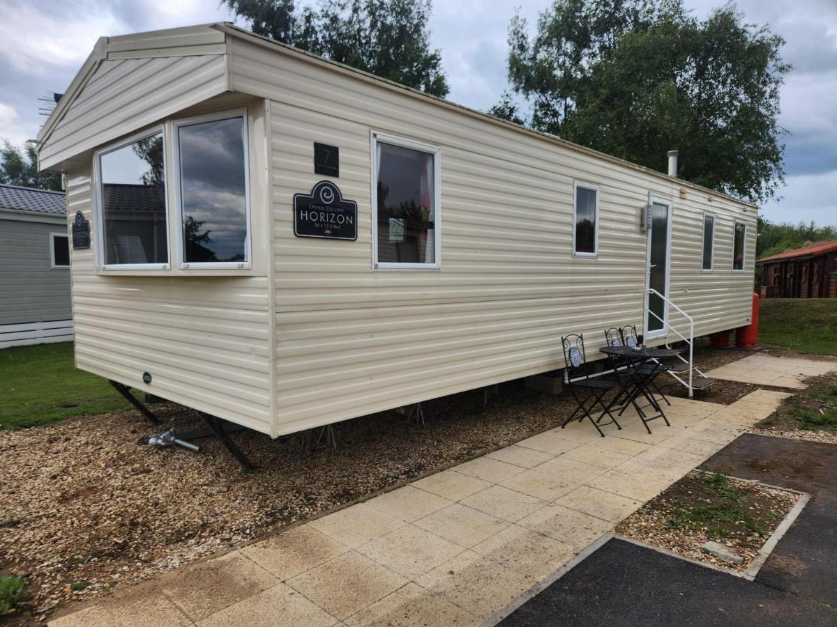 PetFriendly- FamilyFriendly- 8Berth- Tattershall - B&B