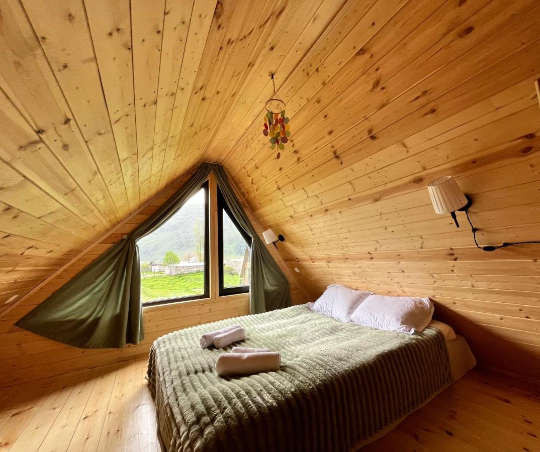Cottage kazbegi sioni - B&B