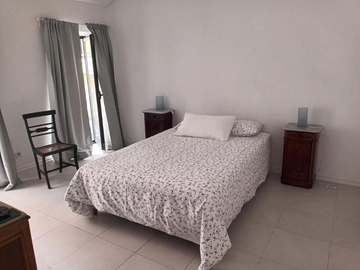 Blue House - Santa Marta II - B&B Lisboa
