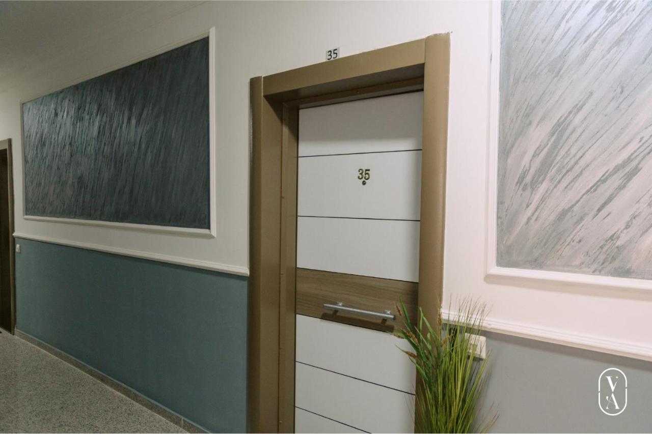 Velvet Apartments - Ferienwohnung Pristina