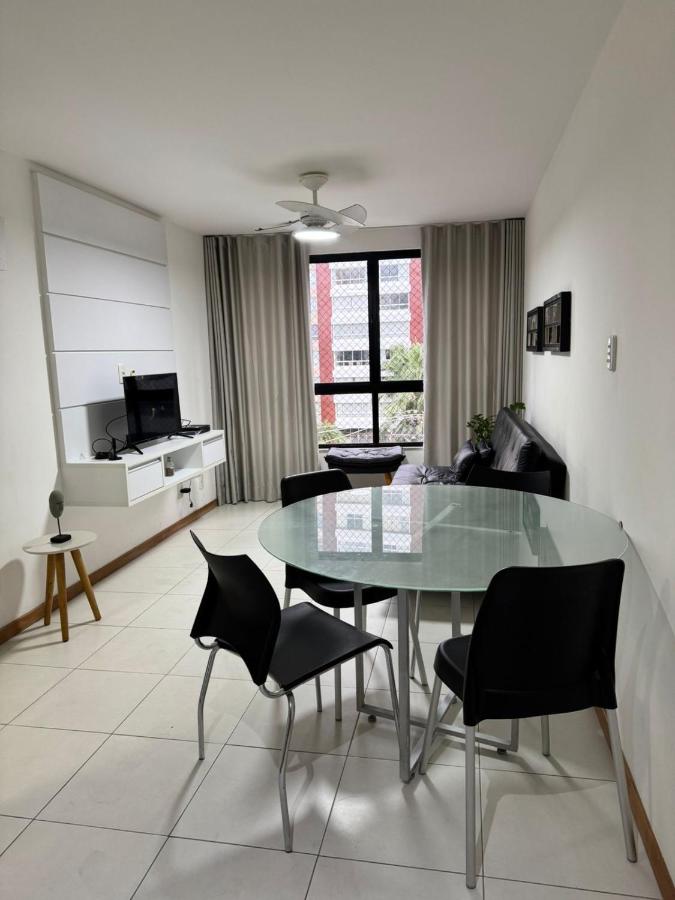 Lindo Apt - Próx à praia do porto da Barra - B&B