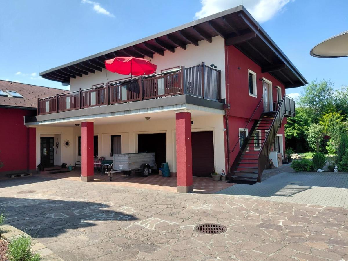 Exklusive Ferienwohnung am Traunfall - B&B