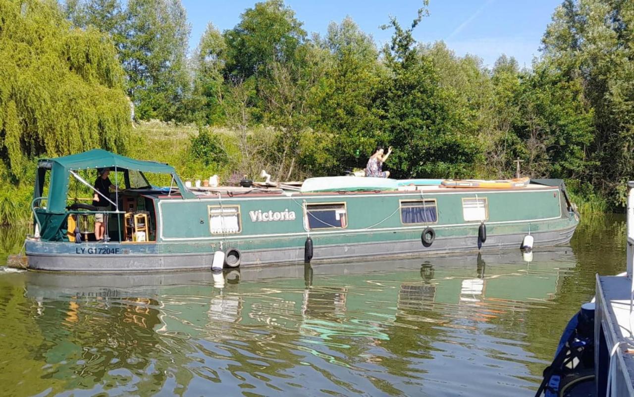 Bateau de charme cosy - B&B