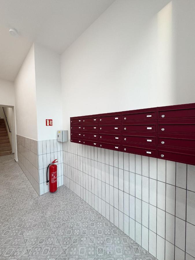 SuperNova Apartments - Bed and Breakfast Brno
