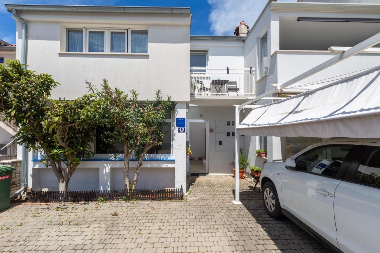 Exodus residence - Ferienwohnung