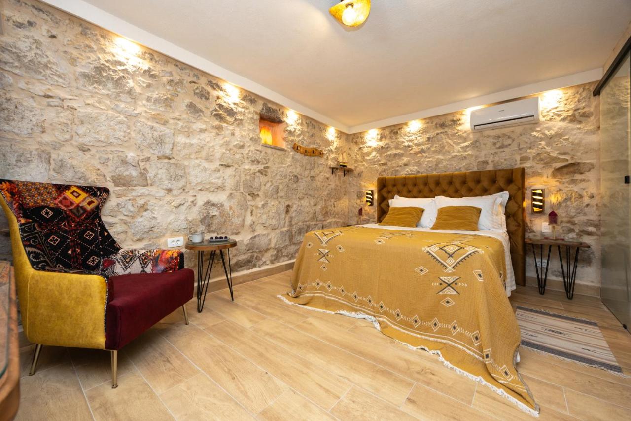 Studio Lit Queen-Size de Luxe 