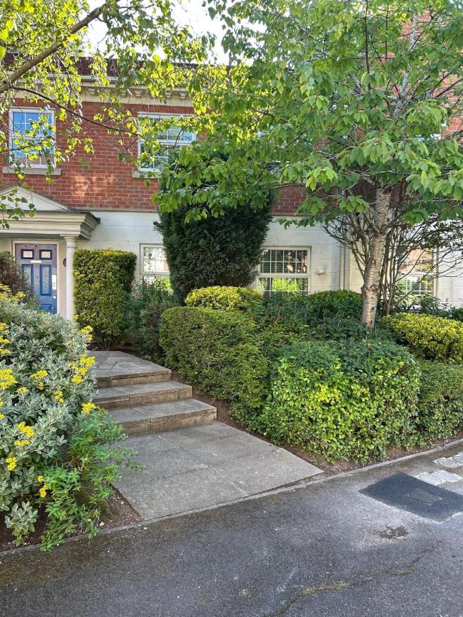 Littleton Manor Apartment near Southport - B&B