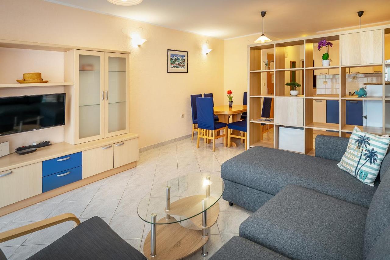 Apartment Mirna - B&B