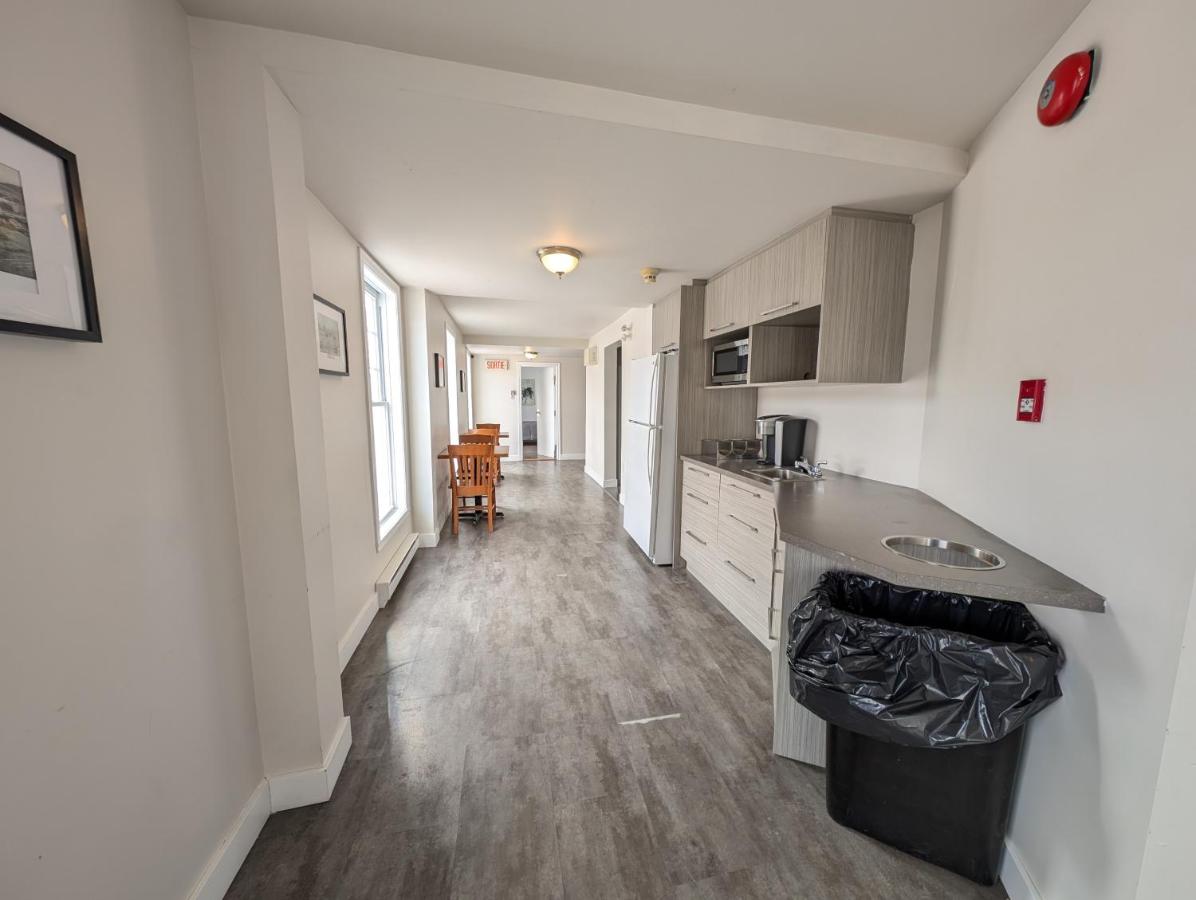 Triple Room with Shared Bathroom