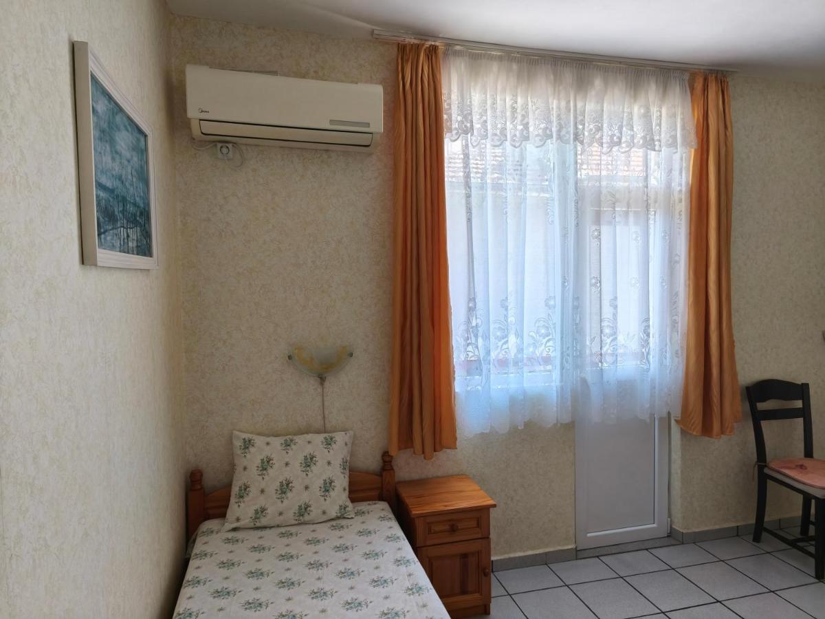 Camera Tripla con Bagno Privato Esterno