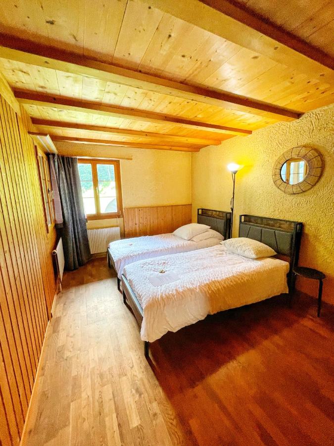 Standard Double Room with Shared Bathroom