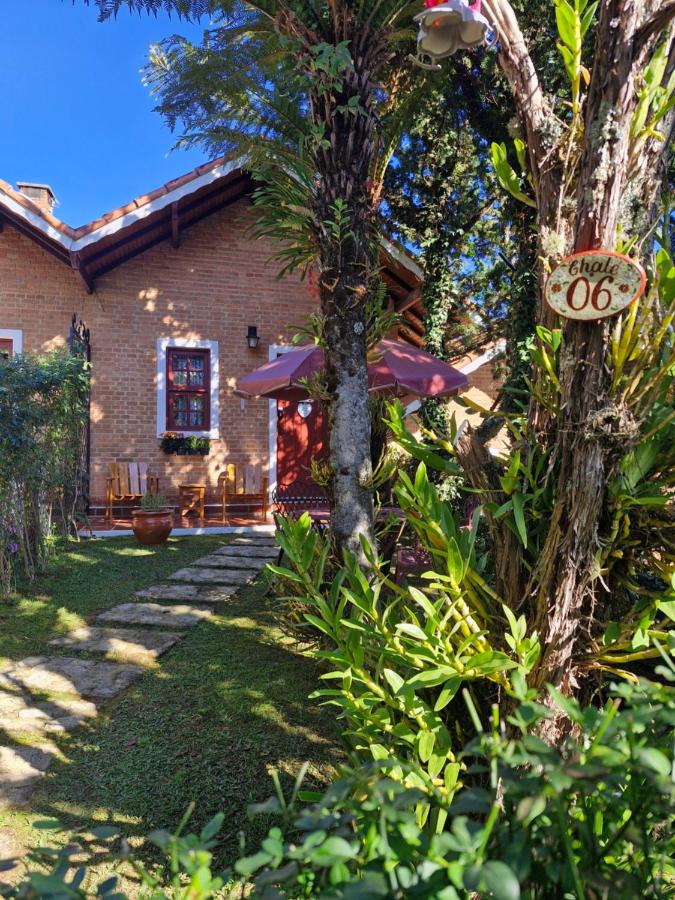 Chalé dos Alpes 6 - Condomínio Particular - B&B Monte Verde