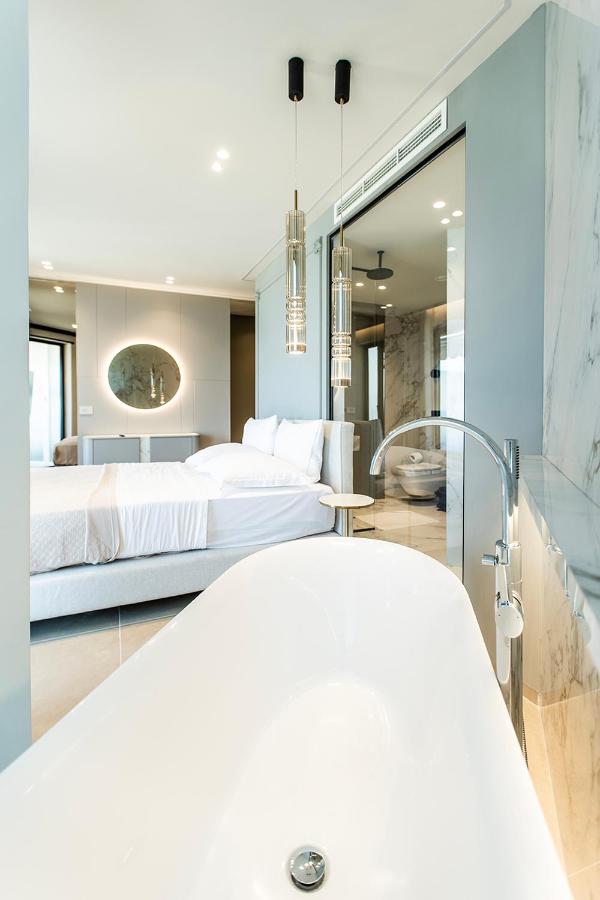 Deluxe Tweepersoonskamer met Balkon en Uitzicht op Zee
