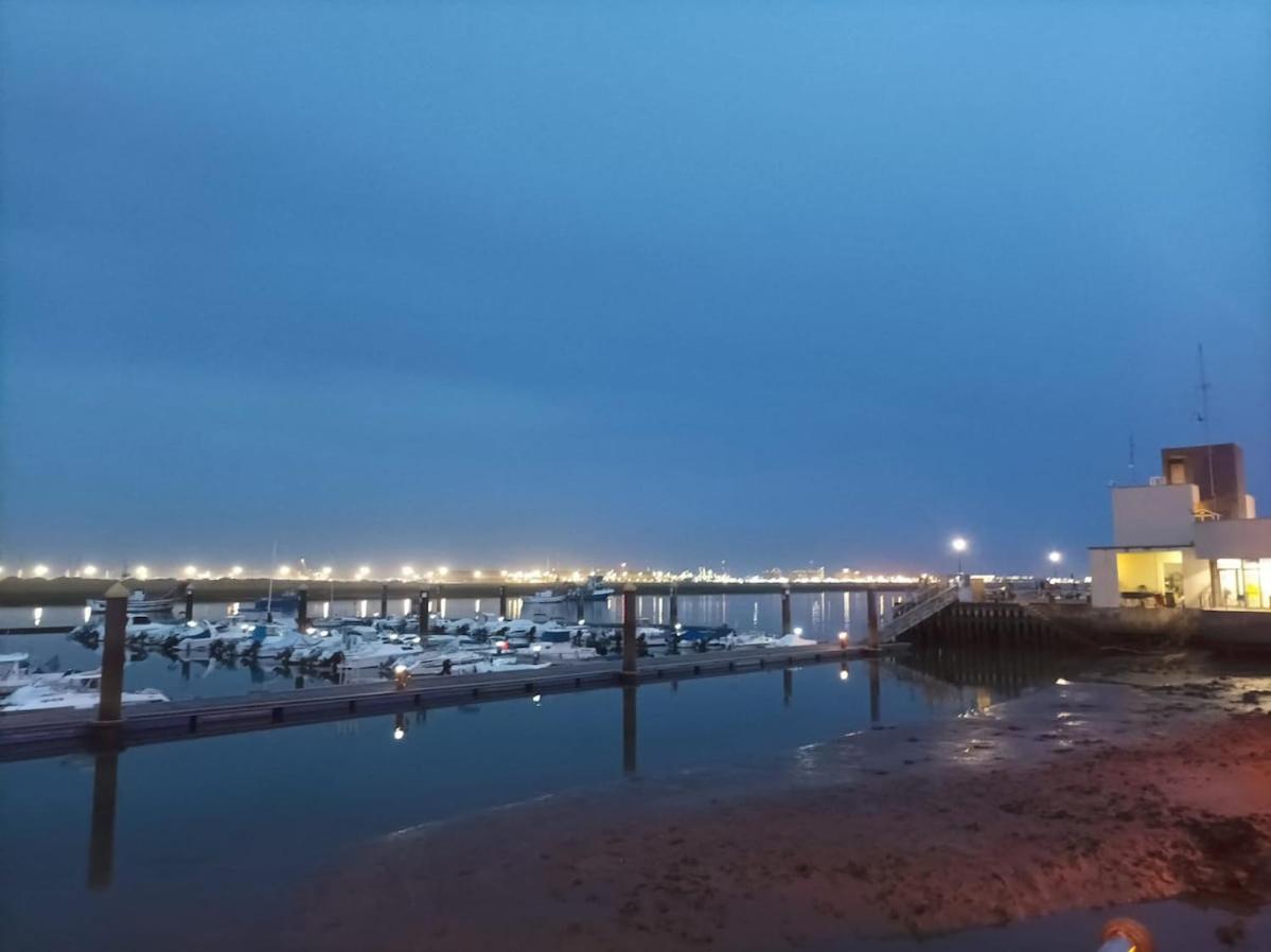 Apartamento en el centro de Punta Umbria - Bed and Breakfast Punta Umbría