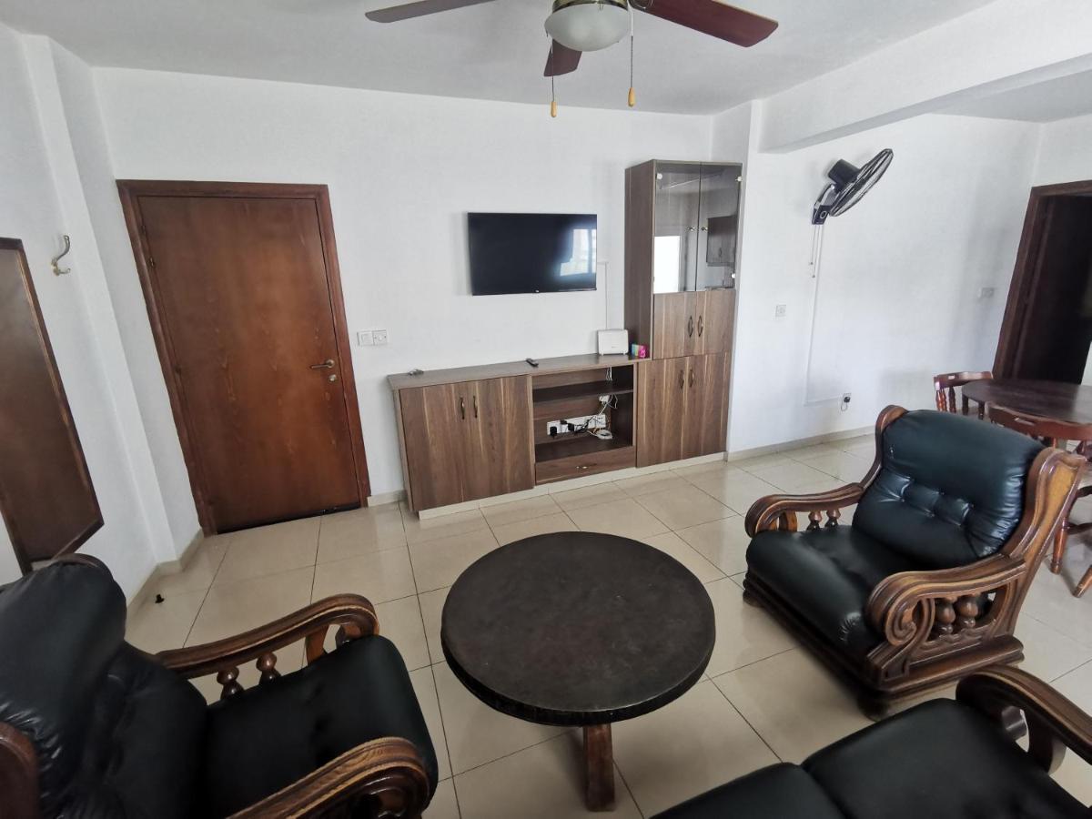 Appartamento con 2 Camere da Letto e Balcone