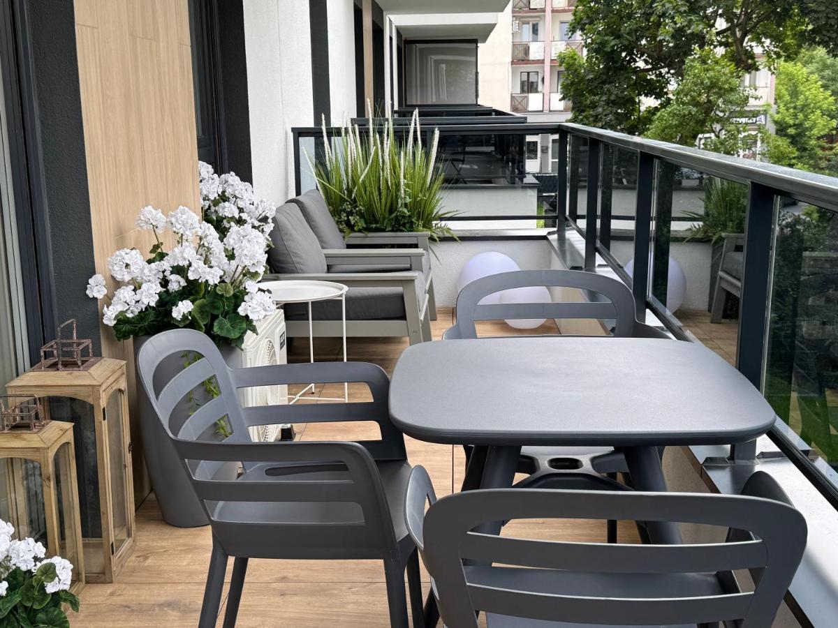 Apartament Lunaria Staszica free parking - Bed and Breakfast Toruń