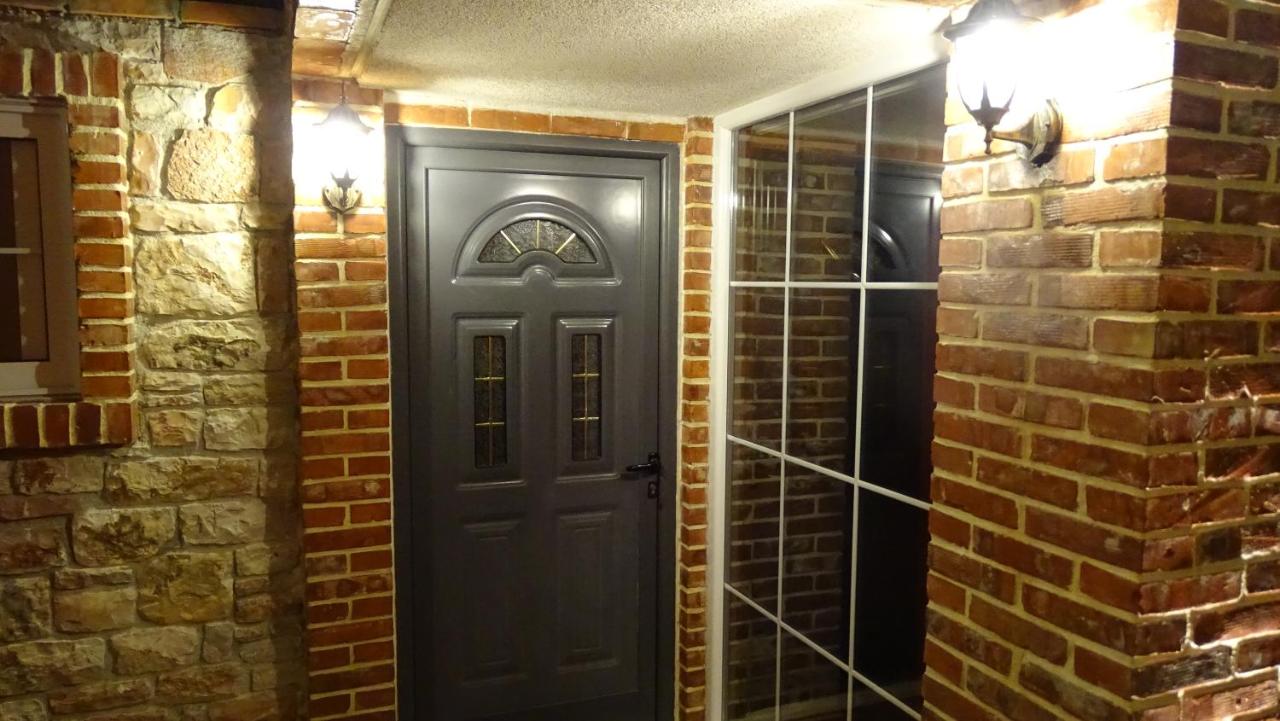 Premier One-Bedroom Apartment