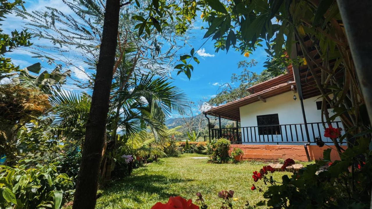 Lume refugio - B&B Envigado