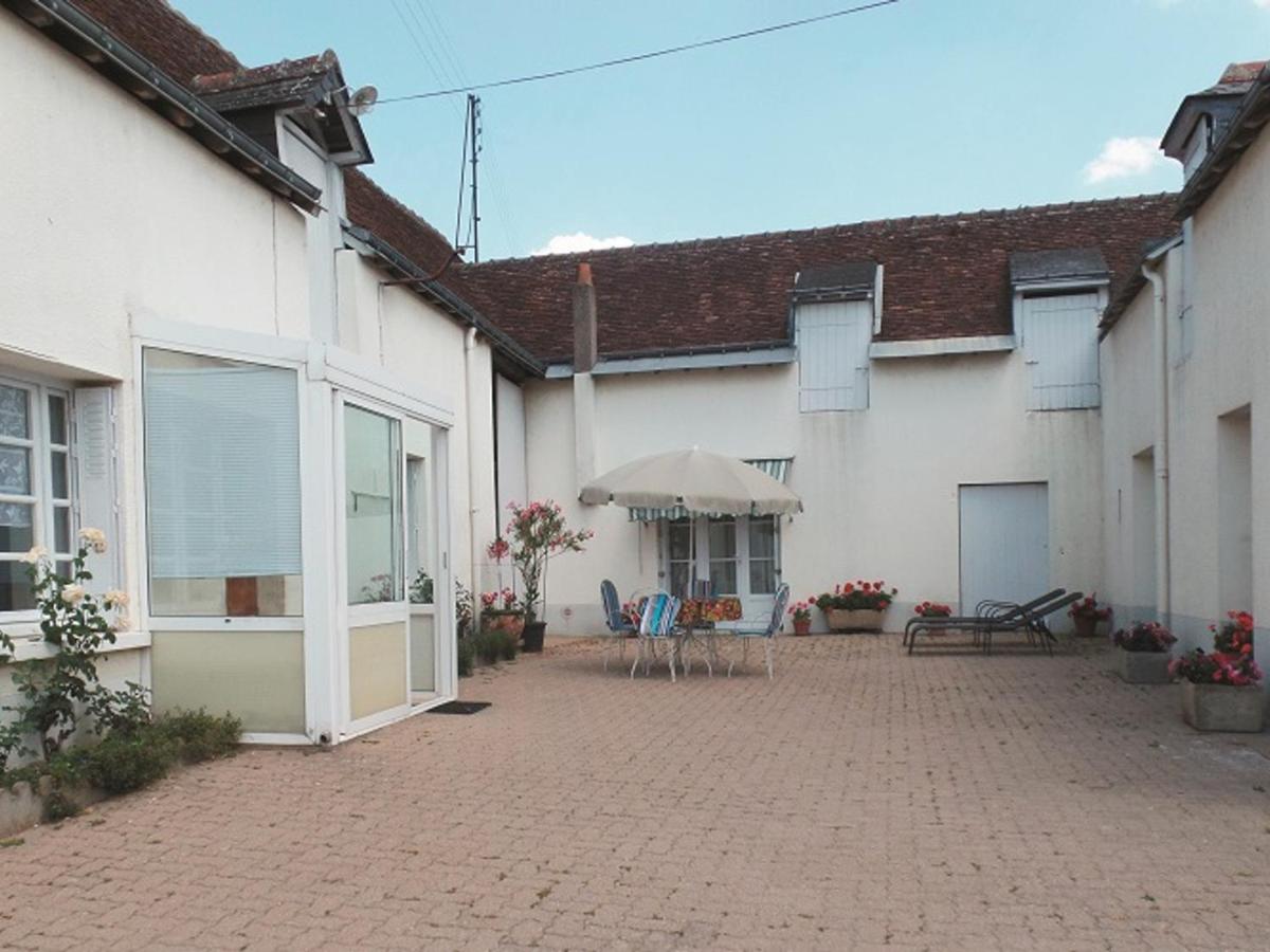 Gîte charmant près de Tours et Amboise avec Wi-Fi, cour privative, garage à vélos, accepte animaux - FR-1-381-503 - B&B Vernou-sur-Brenne