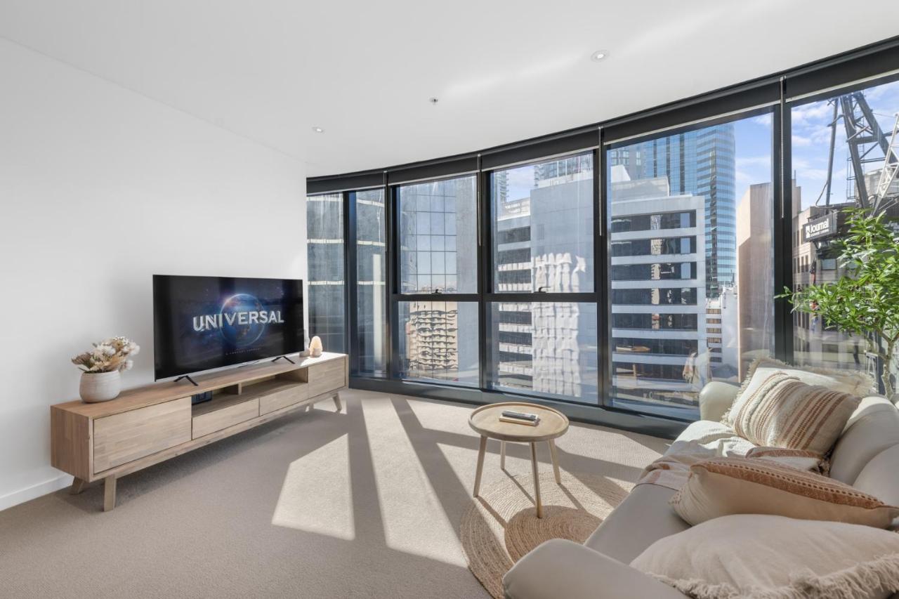 Stylish 1-Bed Apartment in Heart of Brisbane - Bed and Breakfast Brisbane