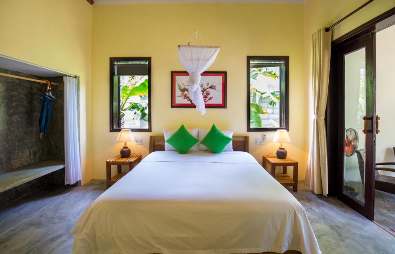 King Room with Garden View