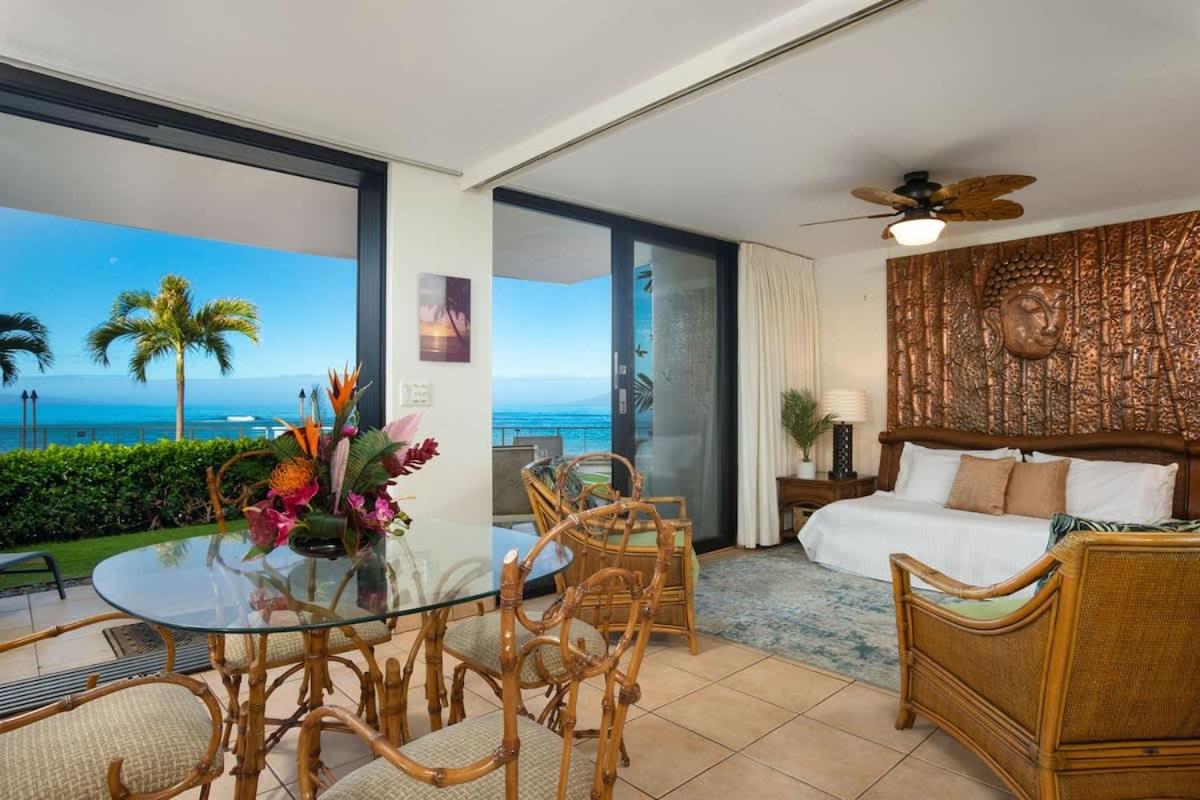 Zen by the Sea, Ground-Level Paradise with Ocean Views - B&B