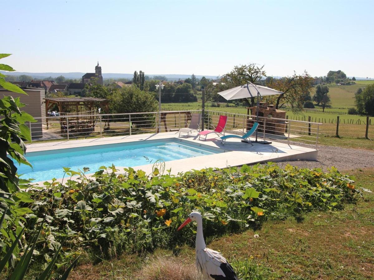 Charmante maison bois avec piscine et animaux admis - FR-1-583-475 - B&B Vy-le-Ferroux