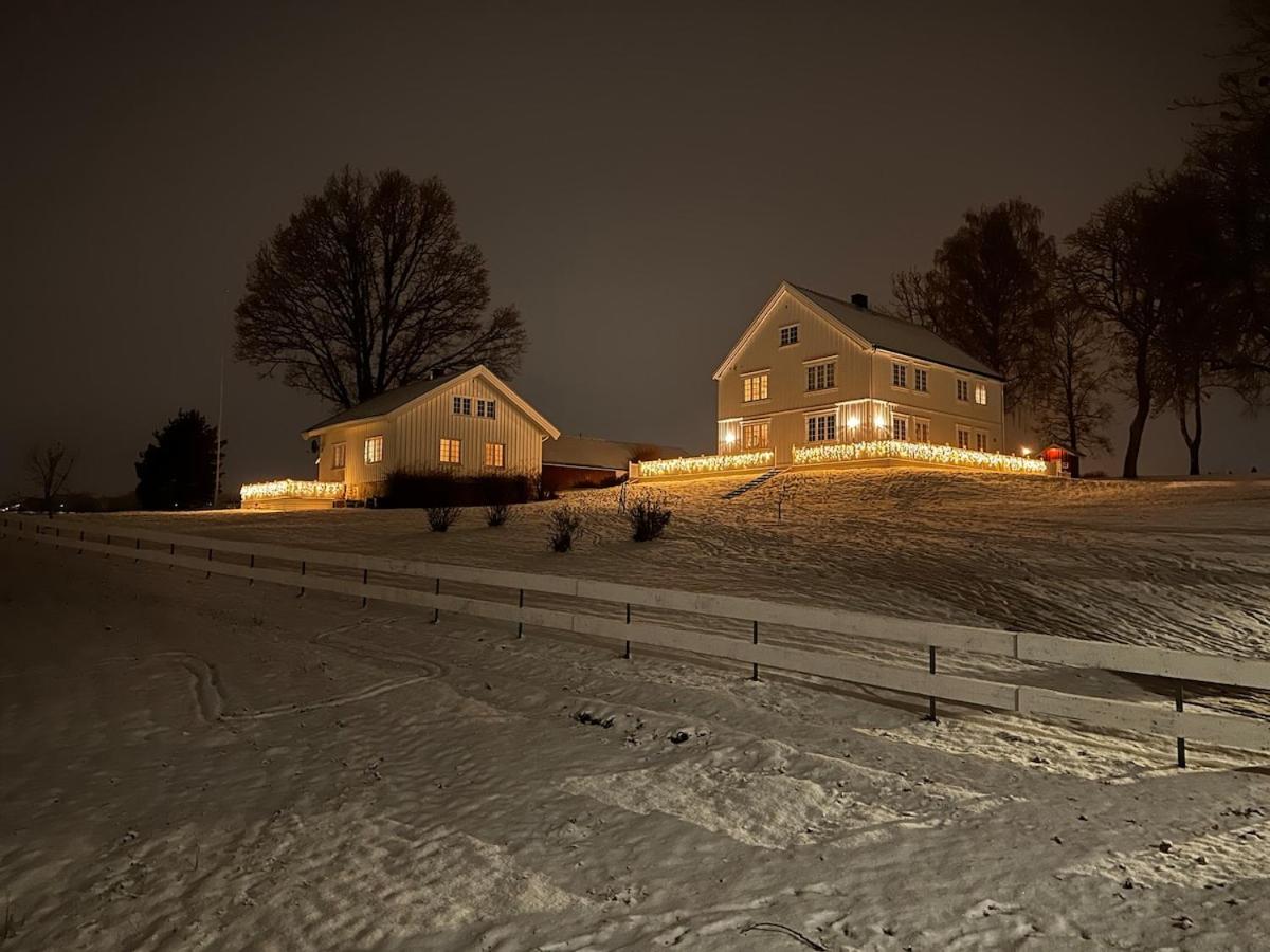 Cozy 2 bedroom house on a farm just outside Lillestrøm - B&B Lillestrøm