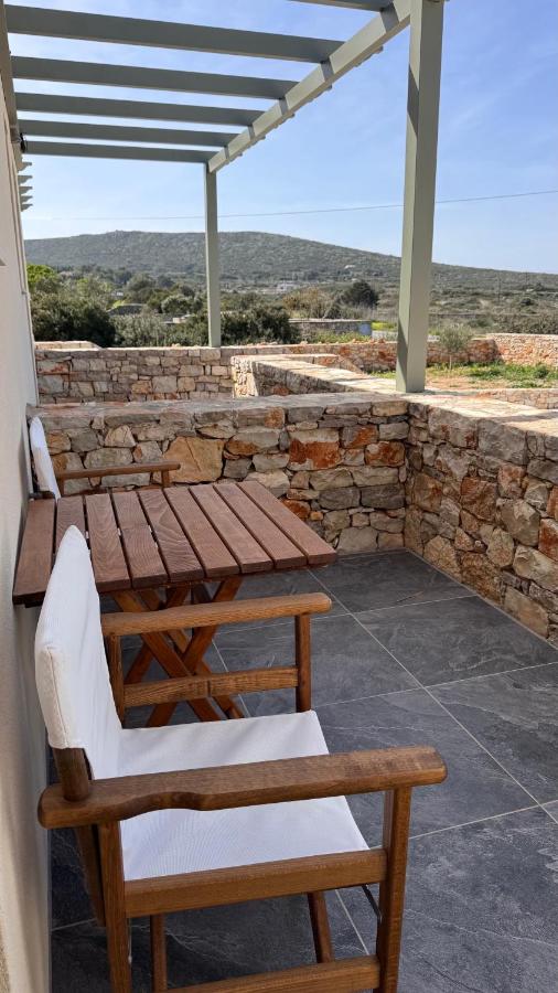 Aroniadika rooms 2 - Bed and Breakfast Kýthira
