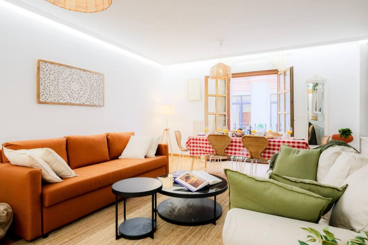 Casa Estébanes 2 BR Premium Familiar 7 Pax - B&B Zaragoza