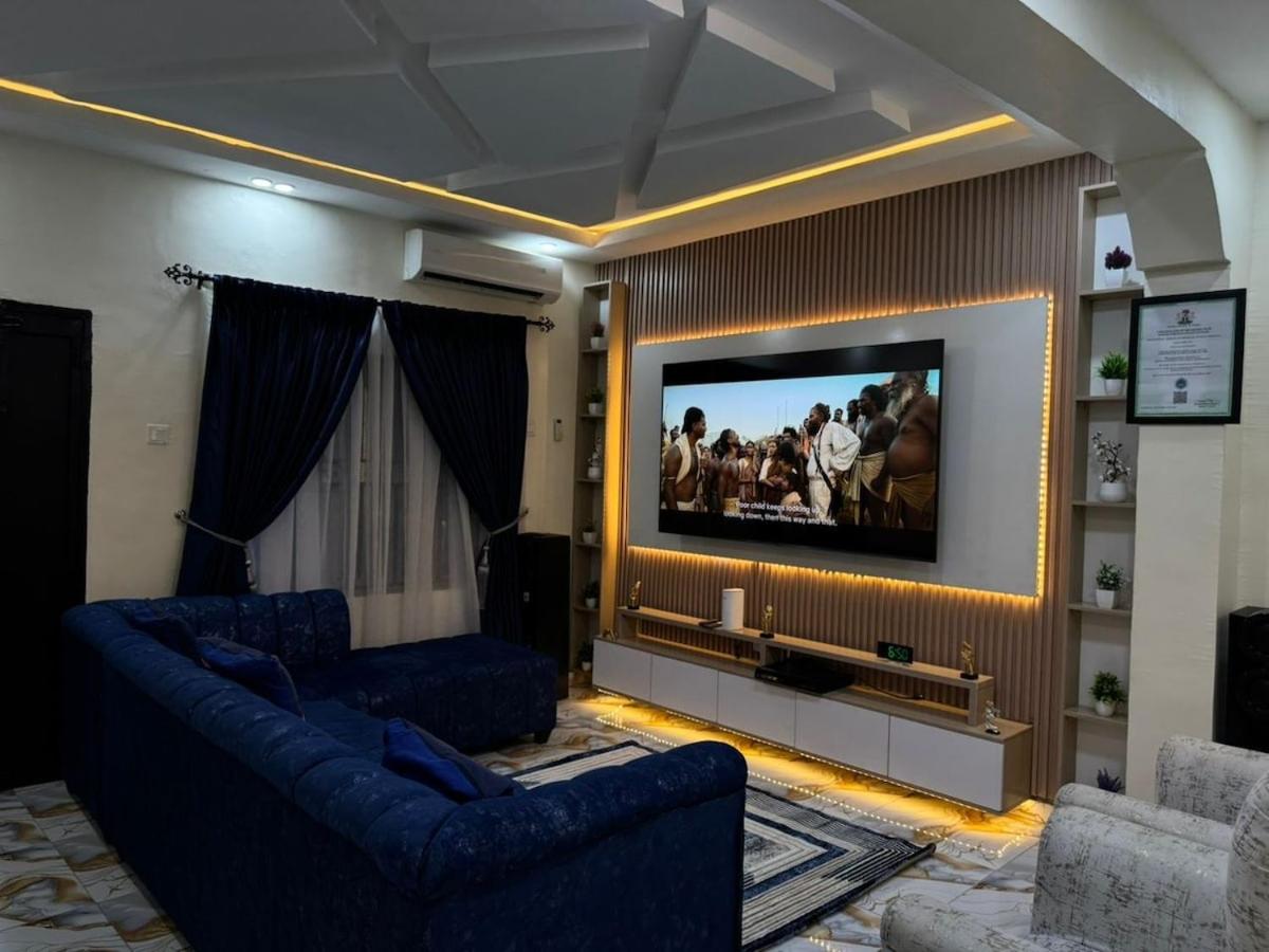 Twelve04 Apartments - B&B Ibadán