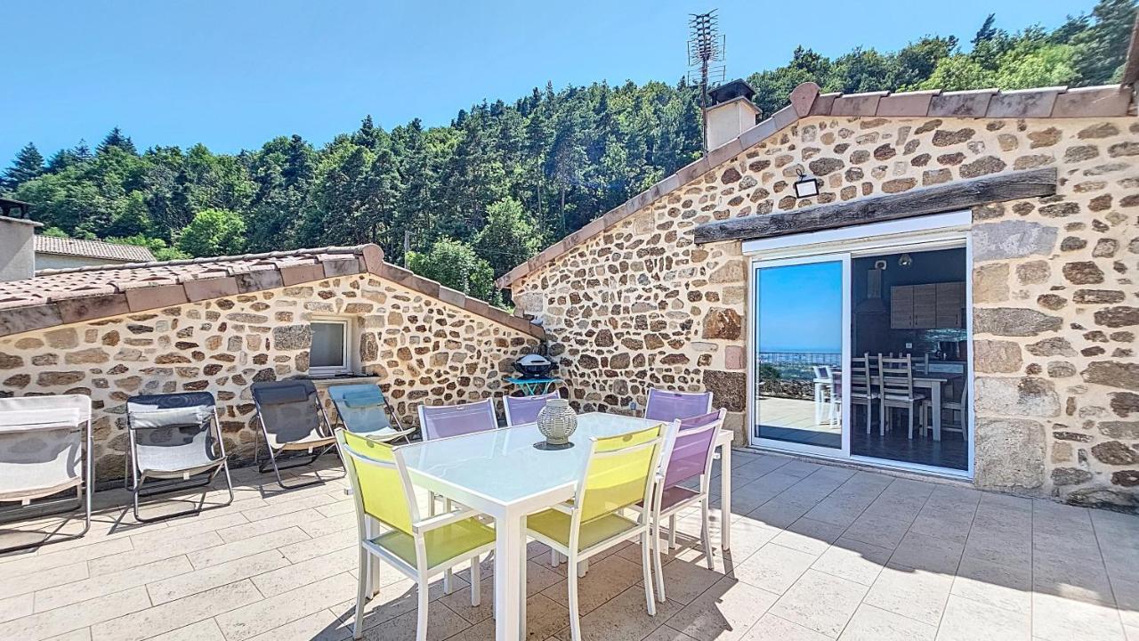 Les Gîtes de Combalat Piscine couverte à proximité de Peaugres - Ferienwohnung Félines